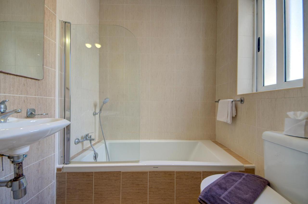 Sapphire Court 2 Bedroom Apartments By Shortletsmalta Слима Екстериор снимка
